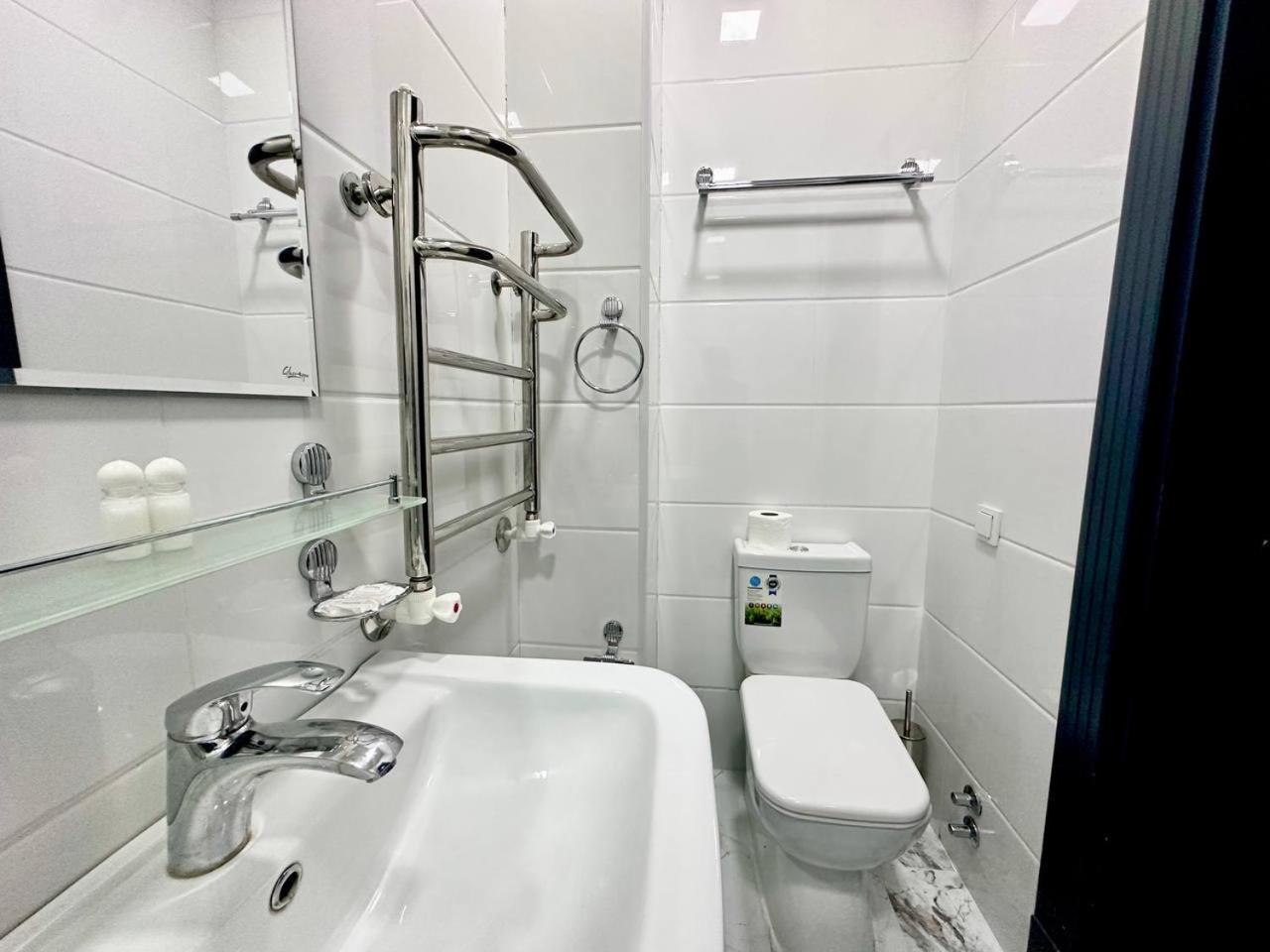 Izza Palace Hotel 150Mbs Wifi 타슈켄트 외부 사진