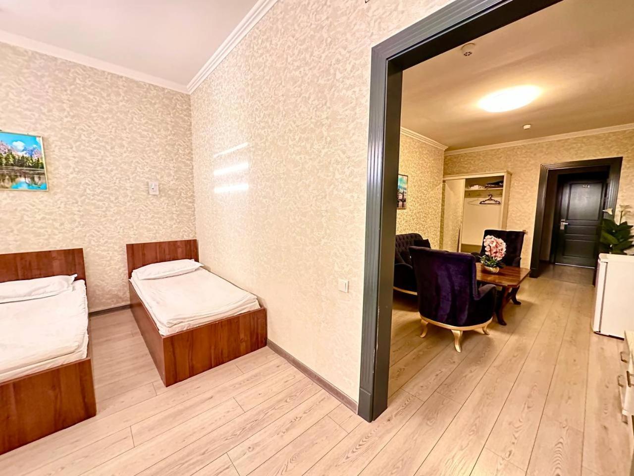 Izza Palace Hotel 150Mbs Wifi 타슈켄트 외부 사진